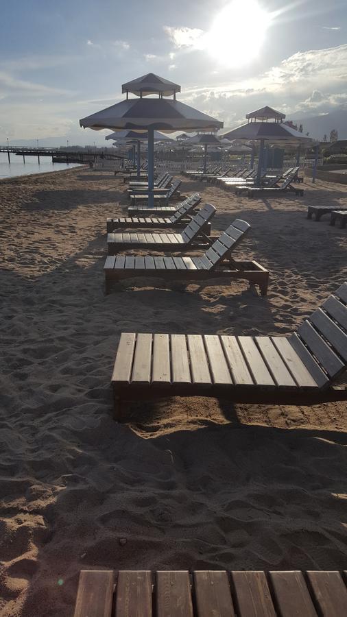 Karven Four Seasons Hotel Chon-Sary-Oy Zewnętrze zdjęcie
