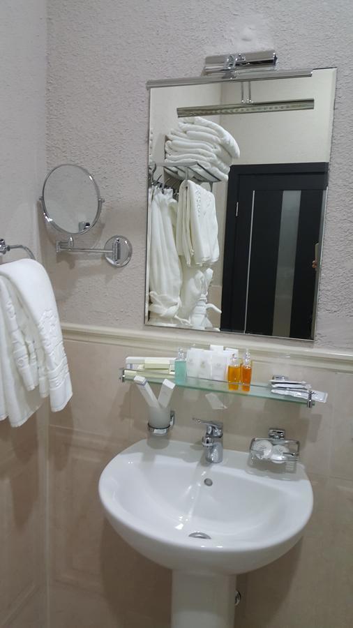 Karven Four Seasons Hotel Chon-Sary-Oy Zewnętrze zdjęcie